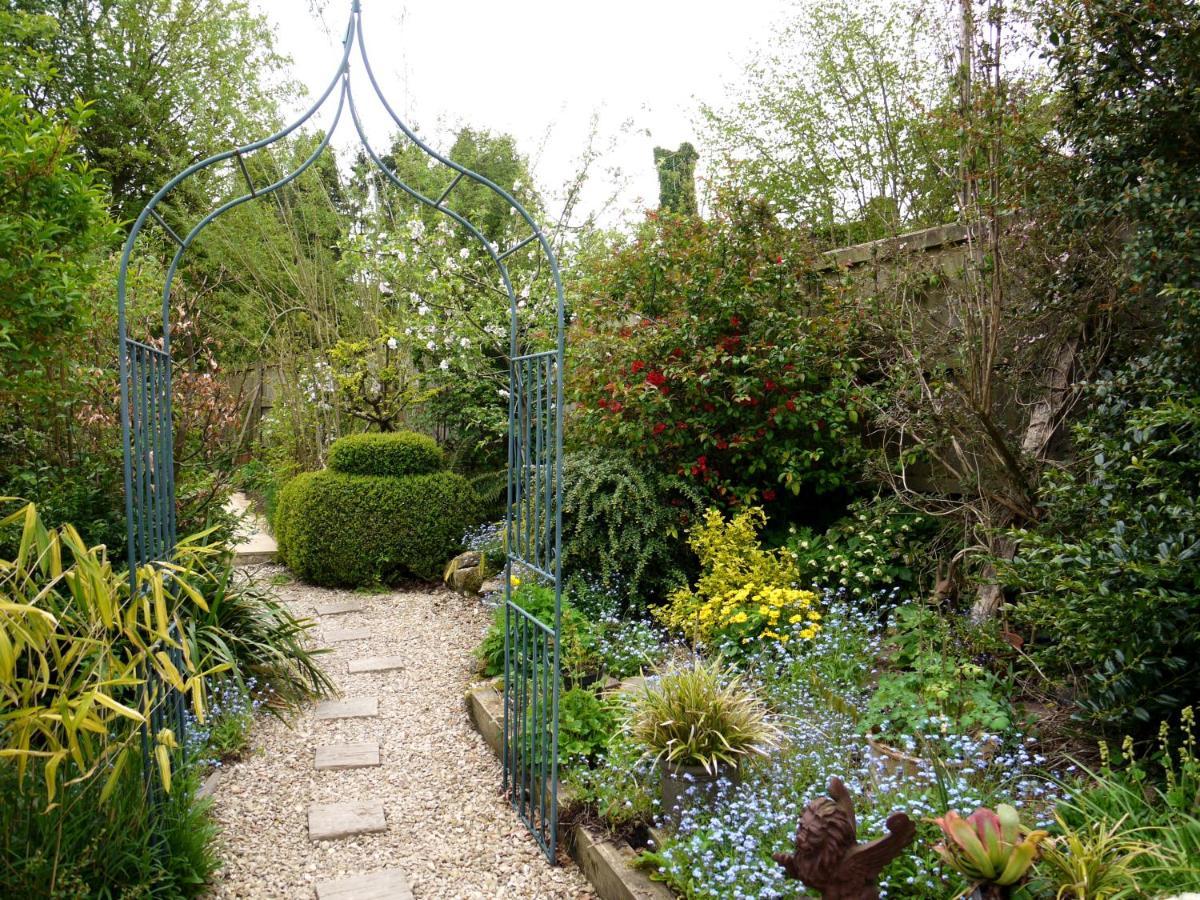 Cosy Stone Cottage, The Bungalow Perrotts Brook Cirencester Exterior photo